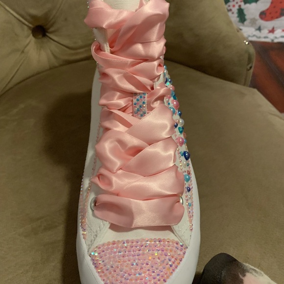 Customized converse/any size and or color!! - Picture 5 of 6